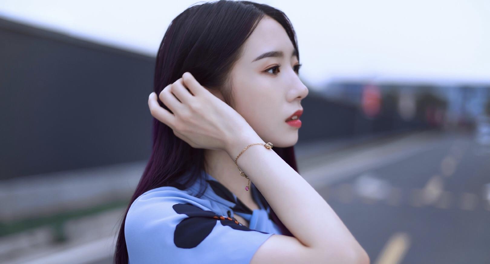 孟美岐和宋妍霏是怎么认识的？