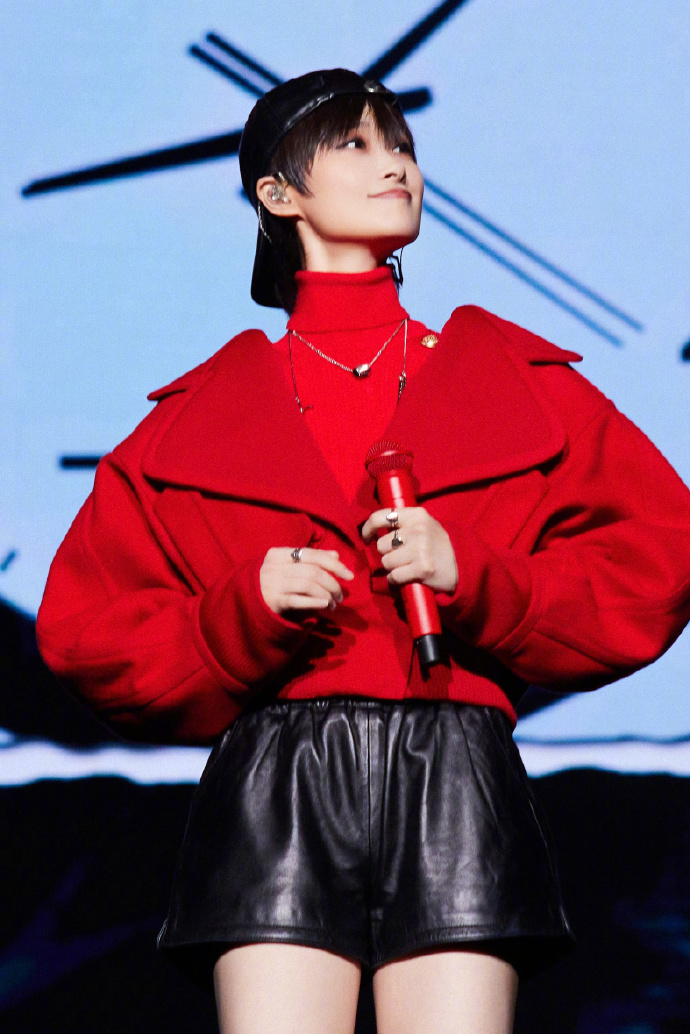 2023李宇春成都演唱会什么时候开始？（附购票链接）