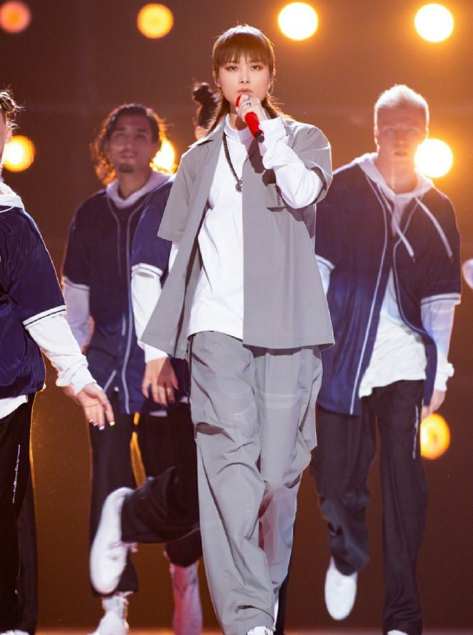 2021李宇春深圳演唱会（时间+地点+门票）信息一览