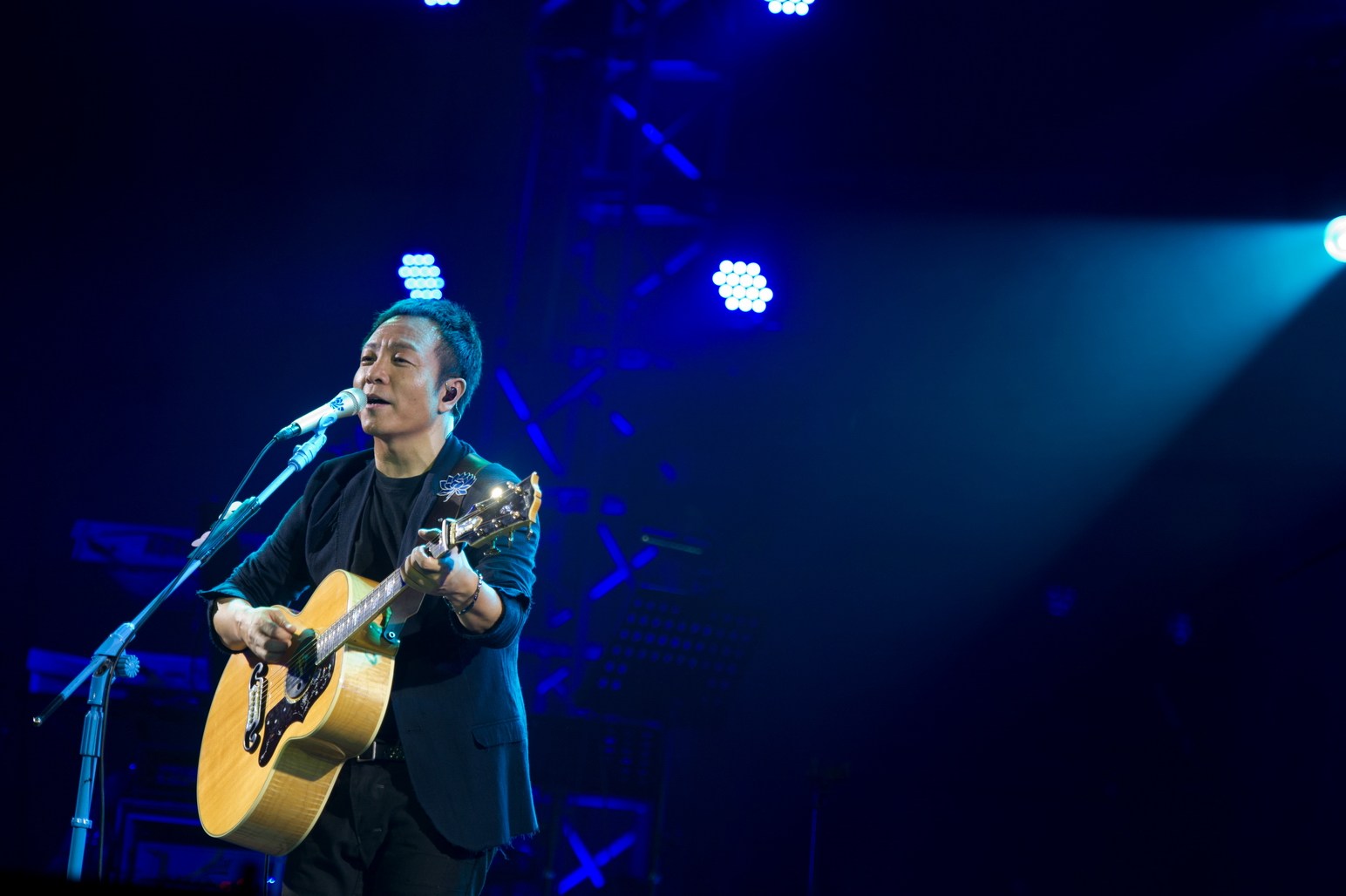 2023重庆逐光山海音乐节演出时间表、门票订购