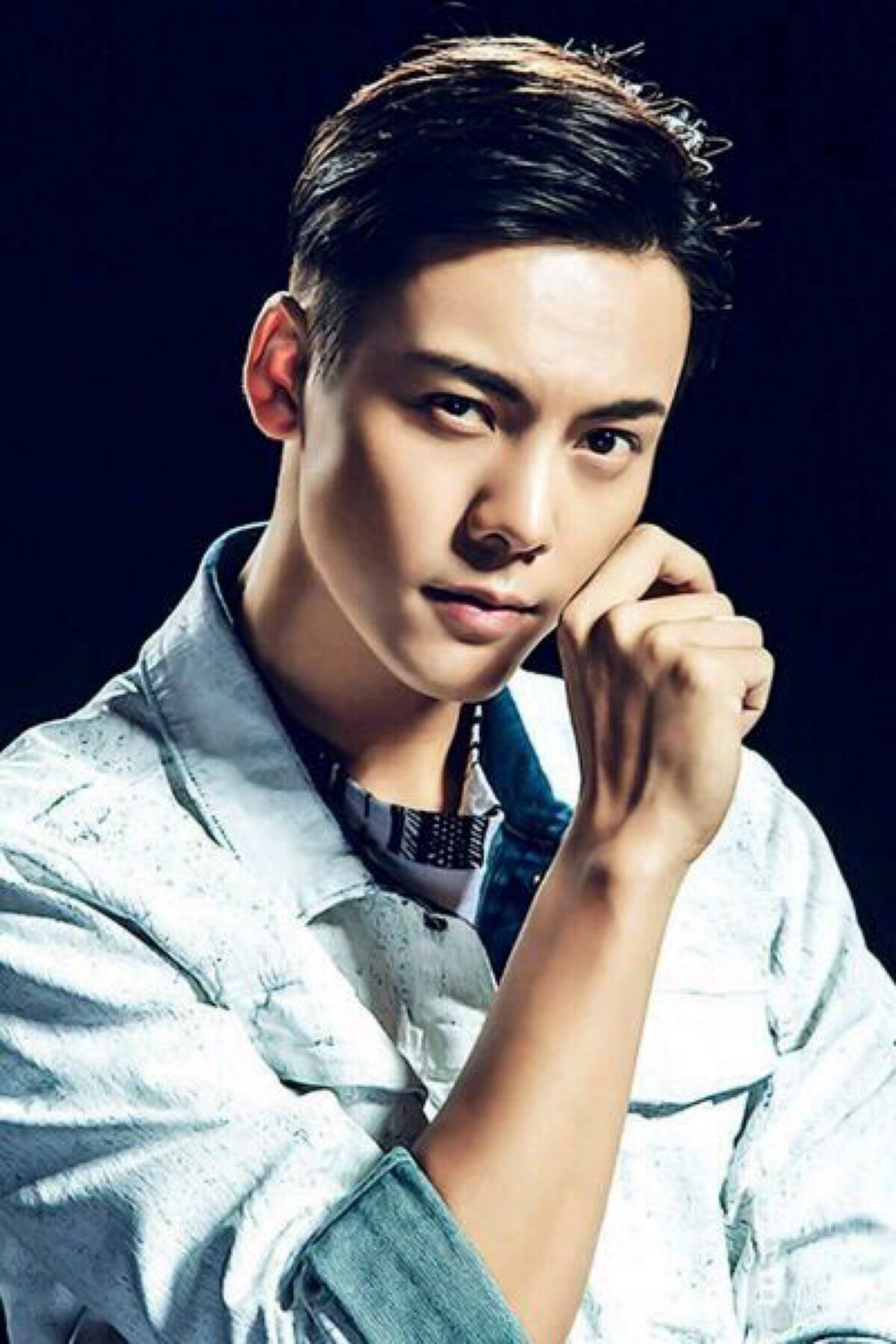为什么说陈伟霆有虐文男主的气质？
