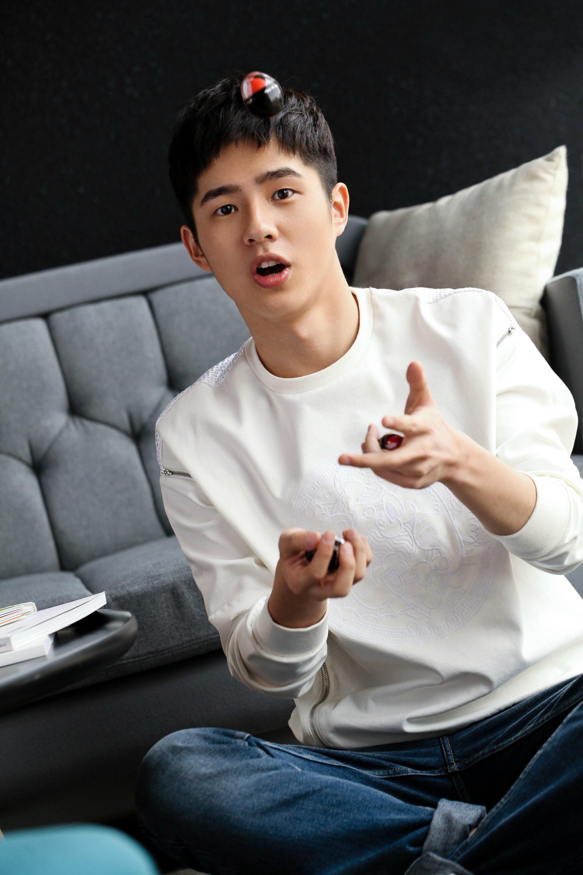 全明星版穷叉叉是什么？