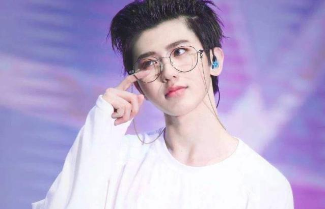 2022蔡徐坤南京演唱会演出演出安排、订票链接