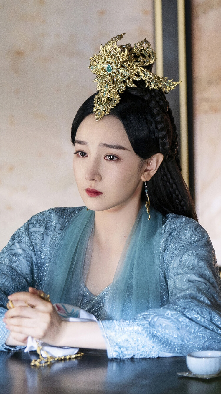 陈小纭在《斛珠夫人》中饰演哪个角色? 陈小纭在《斛珠夫人》中饰演哪个角色?
