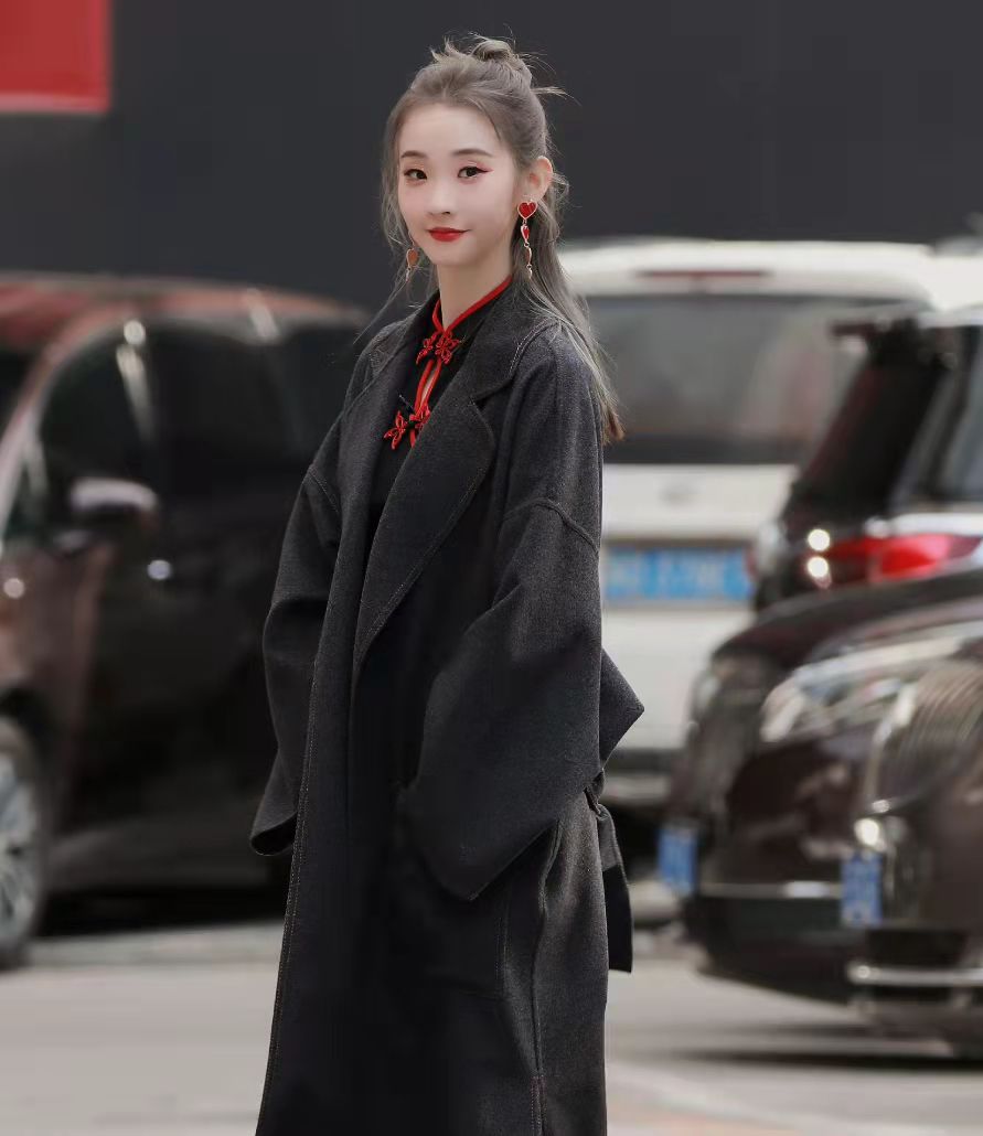 为什么说张艺凡一个人就是一支队伍？