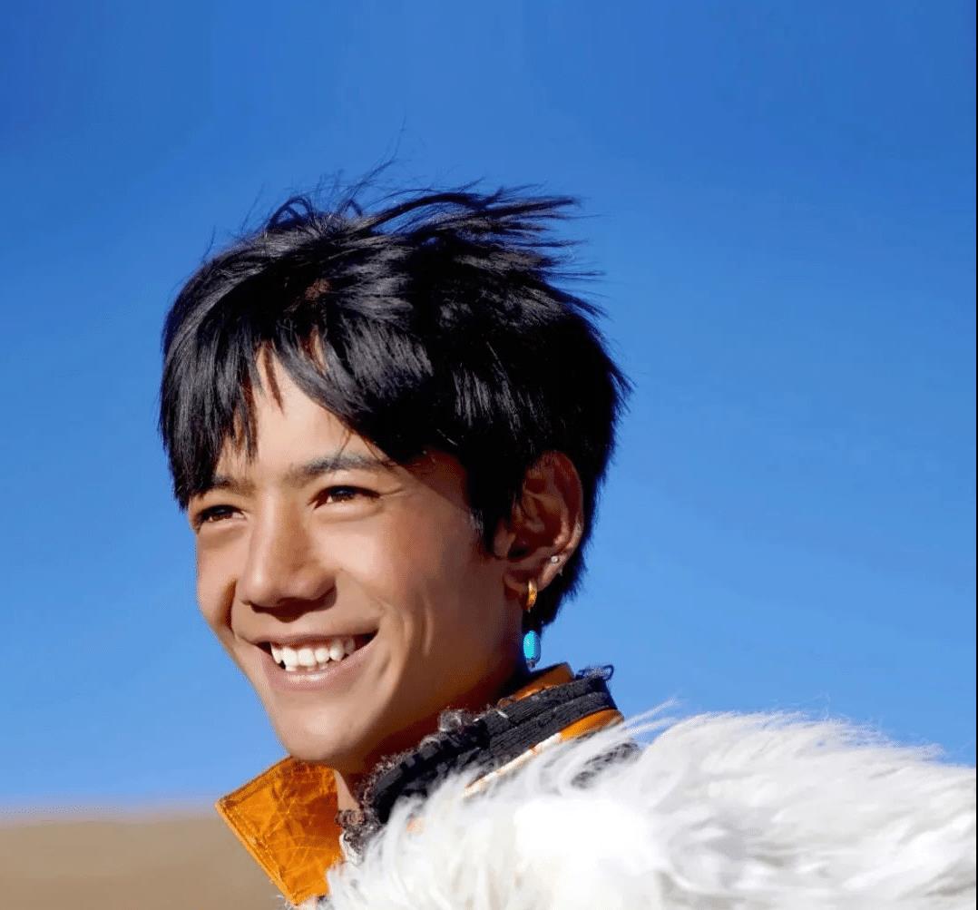 丁真加盟幻音之旅了？