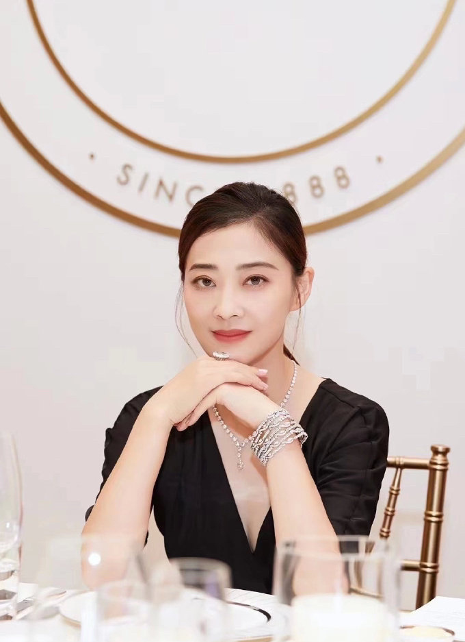 陈建斌于明加为什么夸梅婷是仙女？