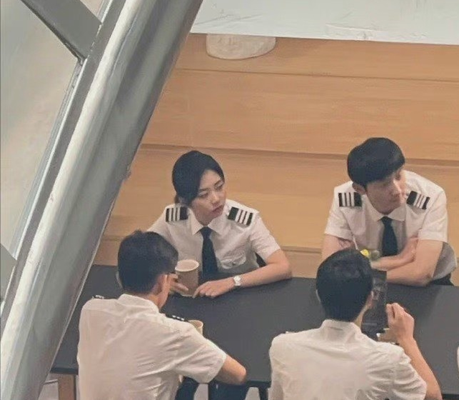 谭松韵，王凯合作的新剧是什么？