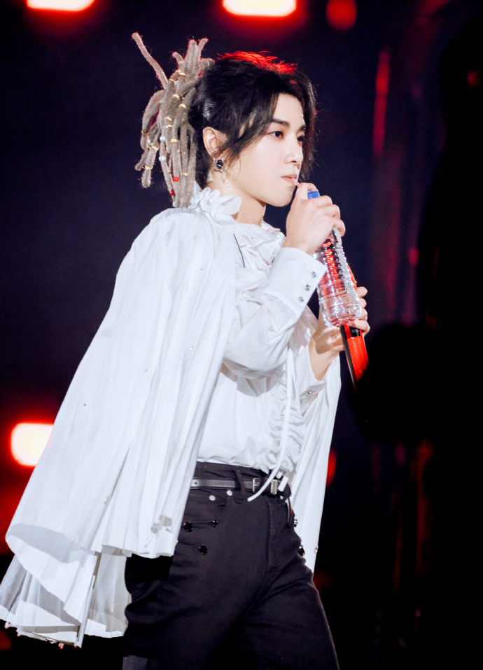 2021华晨宇海口演唱会演出安排（时间、地点、行程、门票）一览