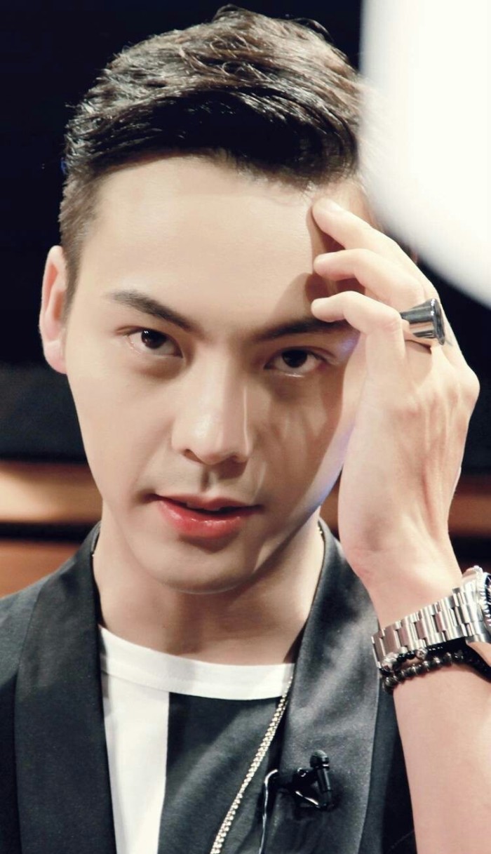 2021陈伟霆广州演唱会门票信息及时间安排（附订票入口）