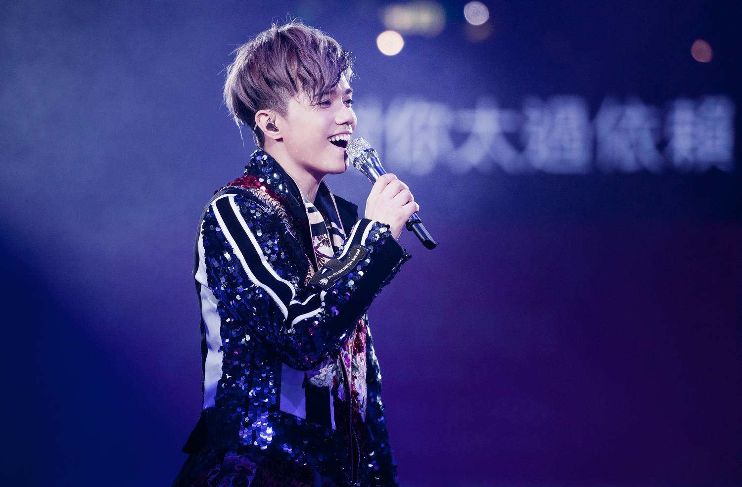 2023张敬轩香港演唱会门票怎么买？（附演出介绍）
