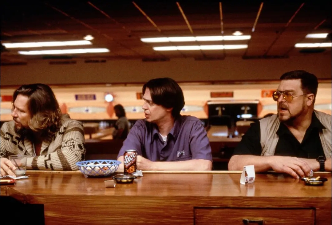 反讽意味十足的荒诞现实主义电影——《谋杀绿脚趾》 反讽意味十足的荒诞现实主义电影——《谋杀绿脚趾》