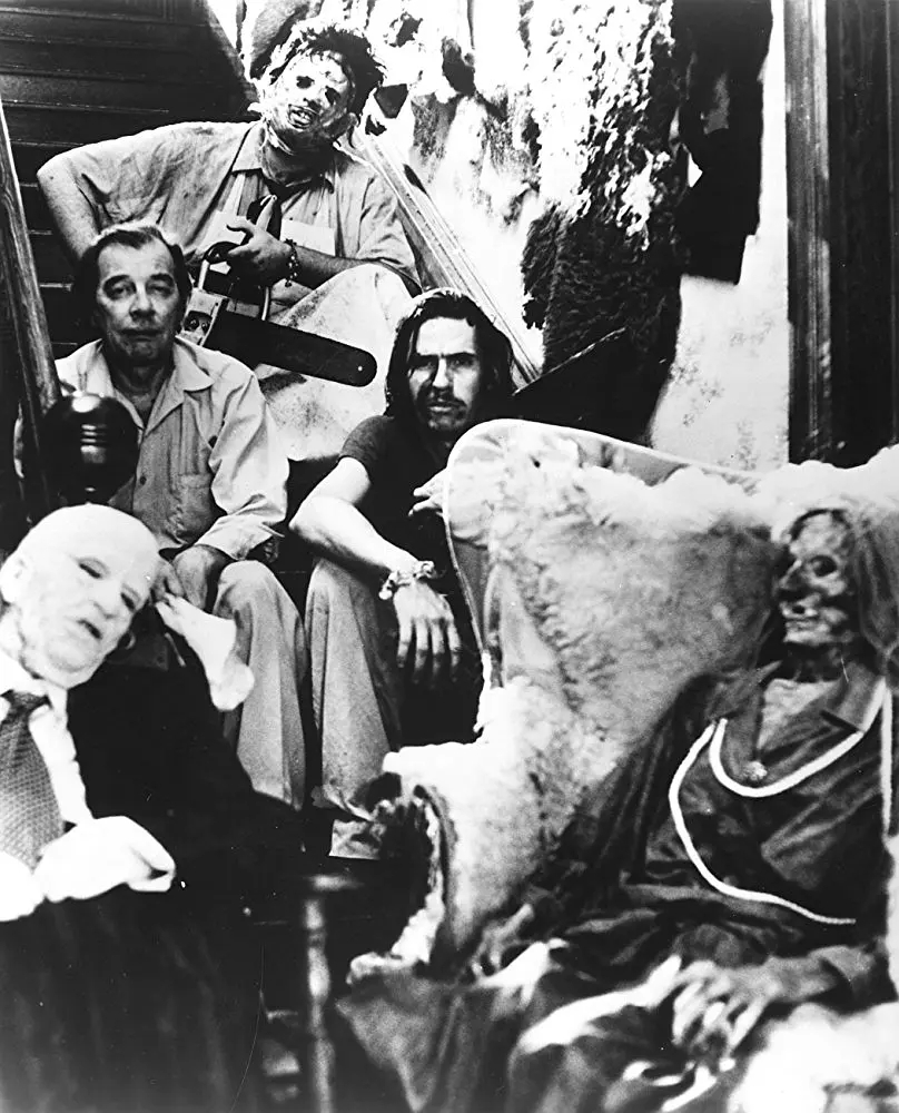 根据真实事件改编的经典恐怖电影——《德州电锯杀人狂》