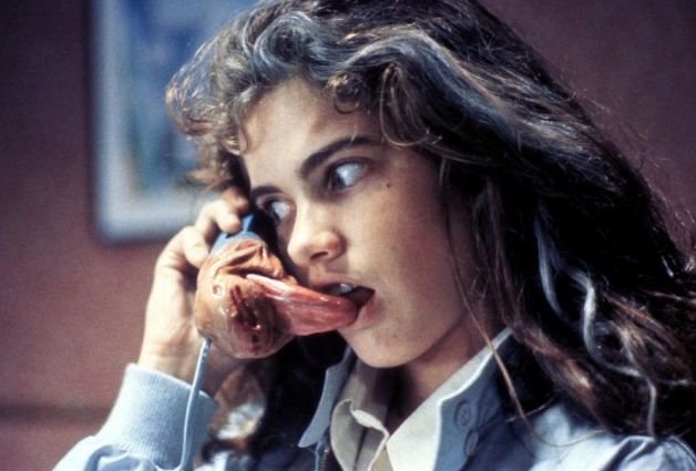 《猛鬼街》:睡梦中的恐怖故事 《猛鬼街》:睡梦中的恐怖故事