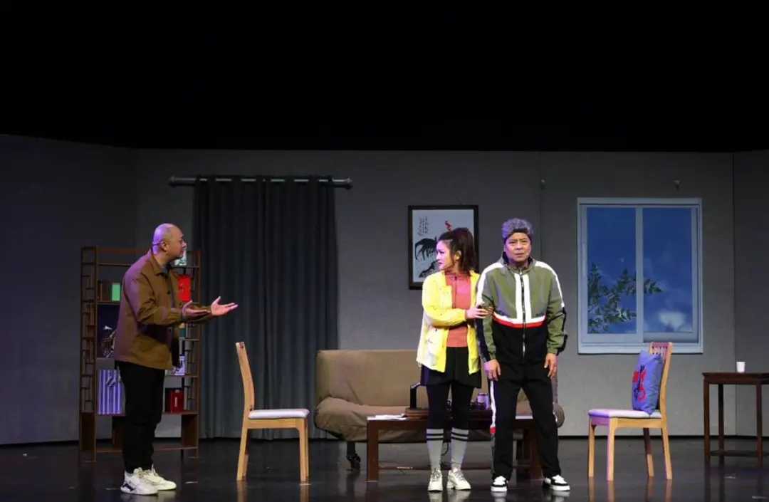 2022爆笑贺岁喜剧《伸着脑壳接石头》-武汉站