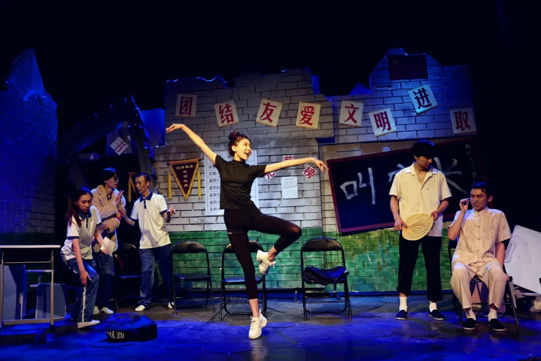 2022话剧《平行世界》西安站门票购买、剧情介绍