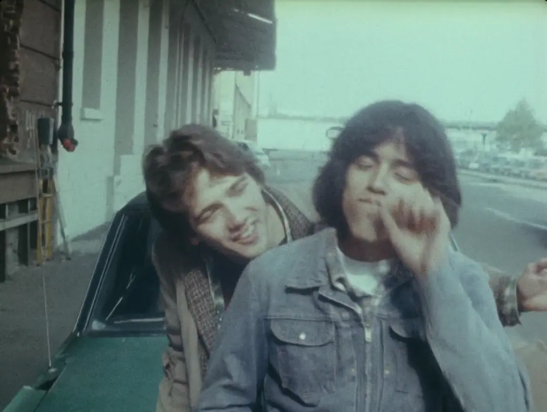 天才少年的励志与温情——《夜深沉，爱难吟》