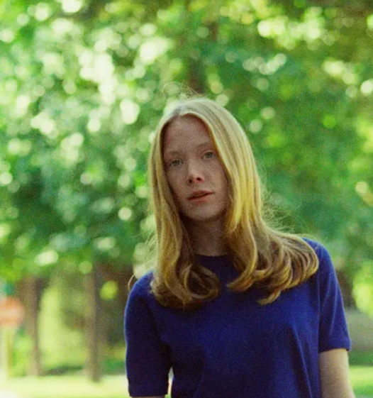 《穷山恶水》（又名《恶土》）：文艺版的邦妮克莱德