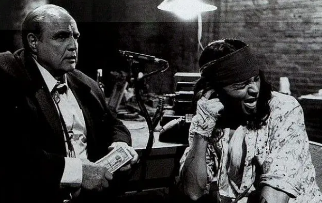 《英雄少年历险记》：男人不想长大的微妙心理方面