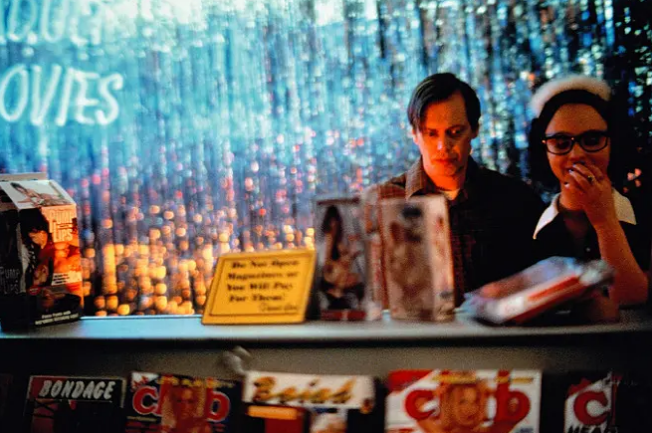 《幽灵世界》：成长时期的迷茫和空虚