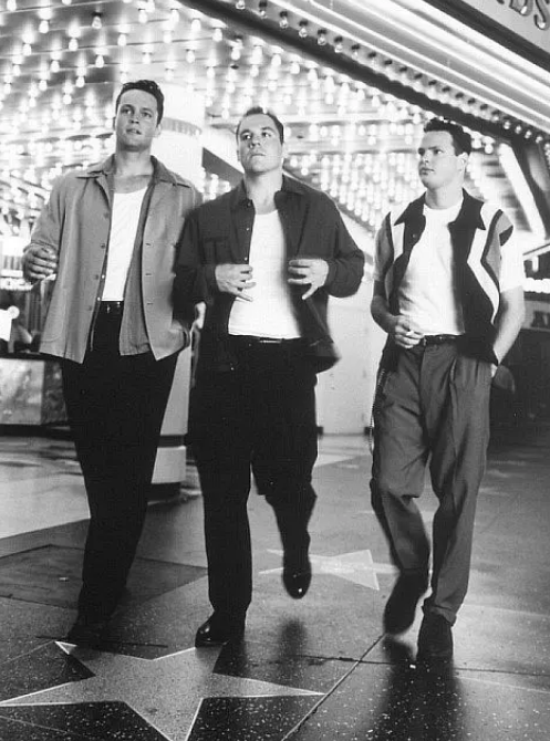 《摇摆者》——美国九十年代青年对爱情的态度 《摇摆者》——美国九十年代青年对爱情的态度