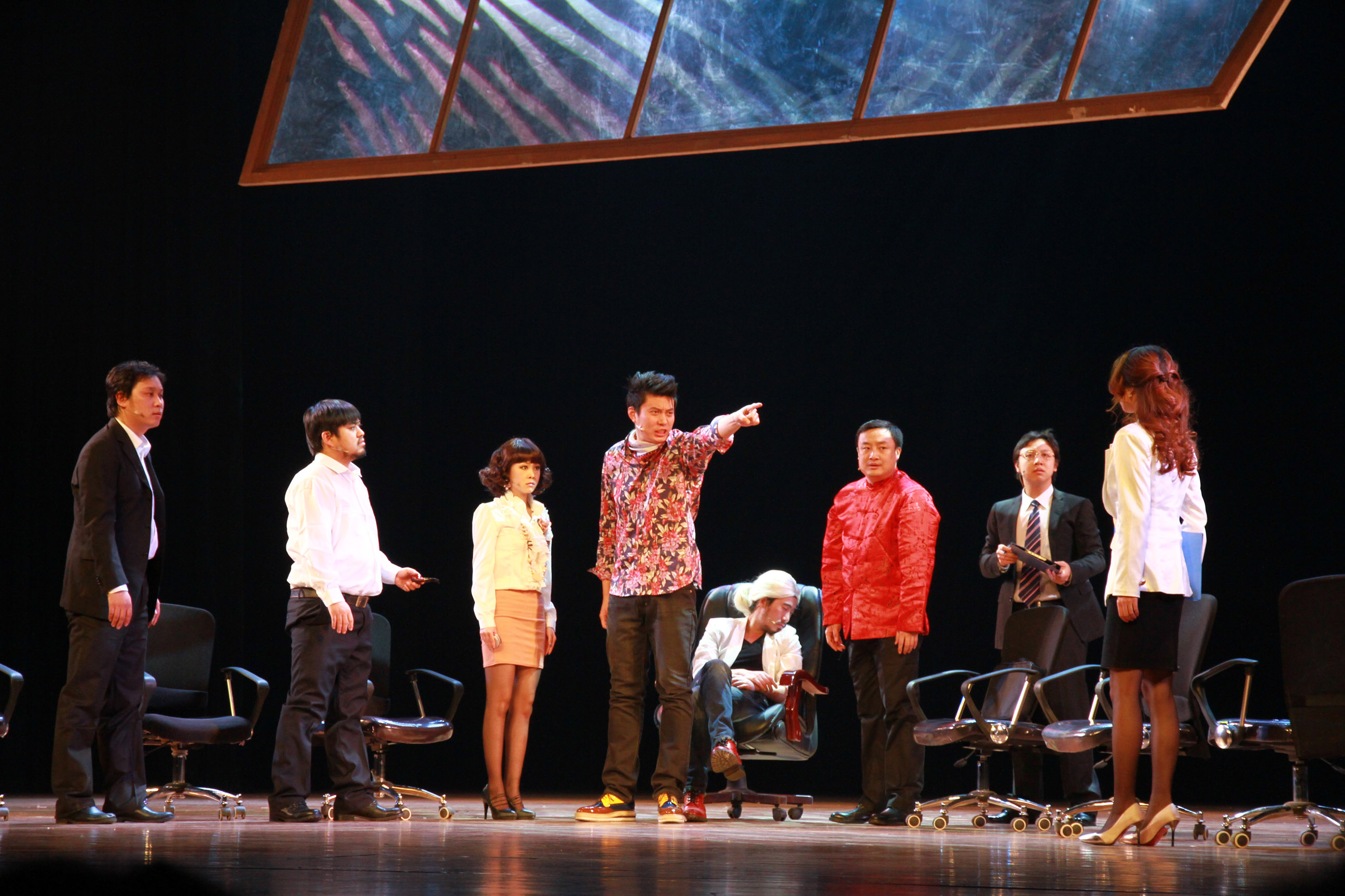 2021开心麻花舞台剧《旋转卡门》-南昌站