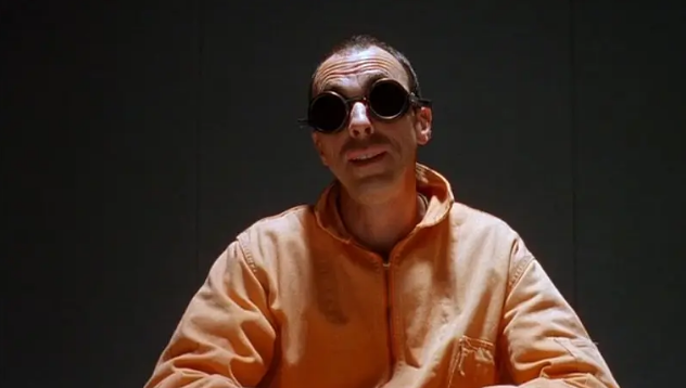 《变态城》：自我表达的前卫影片