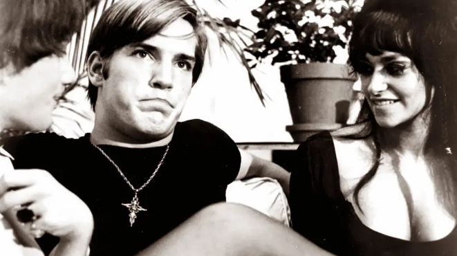 《肉》：节奏十分缓慢的影片