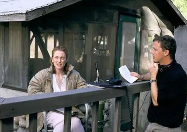 《安然无恙》：以环境问题呈现心理问题