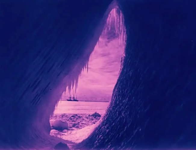 《伟大的白色寂静》：旅行探索未知的勇气