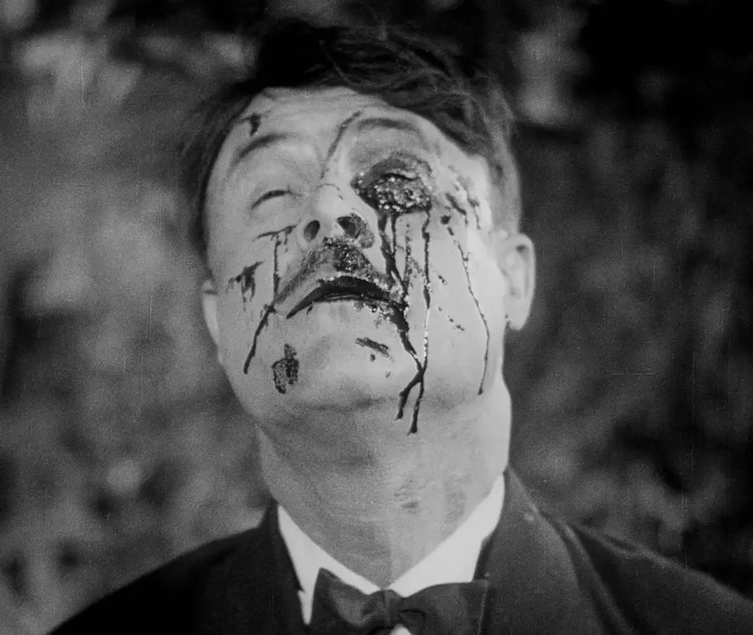 超现实主义的浪漫影片：《黄金时代》