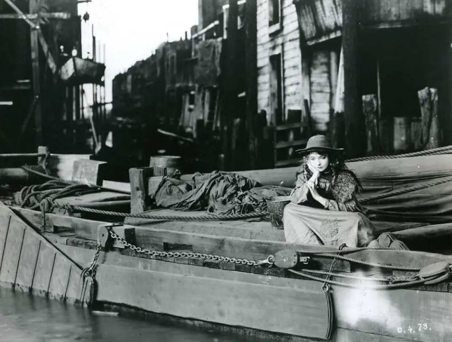 《凋谢的花朵》:格里菲斯意境最美的一部电影 《凋谢的花朵》:格里菲斯意境最美的一部电影