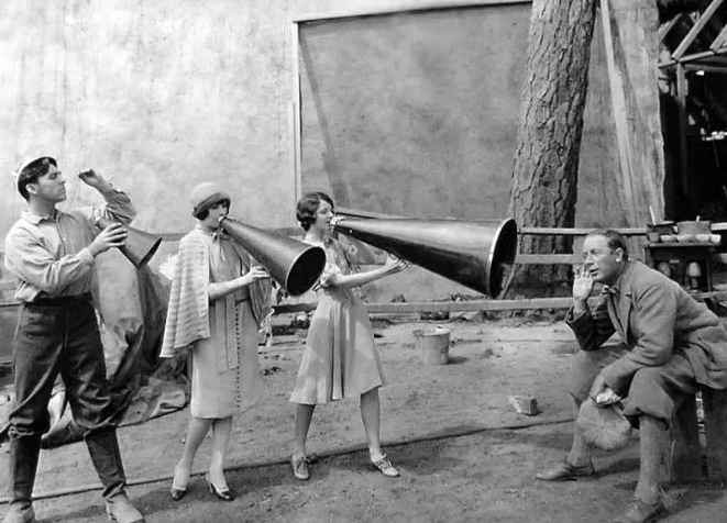 《日出》：一曲人性之歌