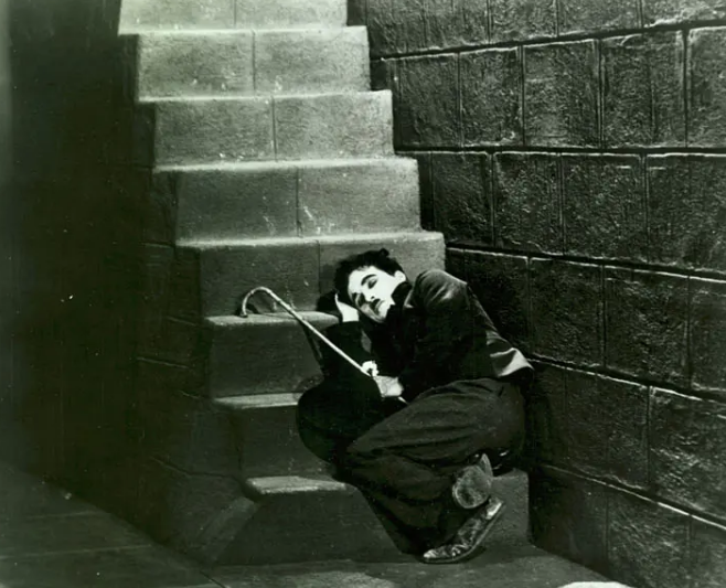 《城市之光》：史上第一浪漫喜剧