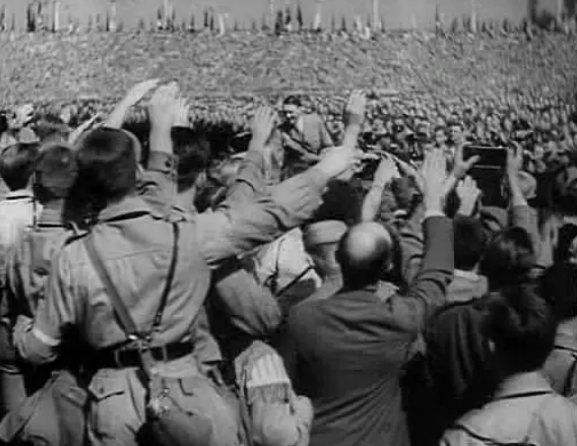 《意志的胜利》:水下摄影的首次运用 《意志的胜利》:水下摄影的首次运用