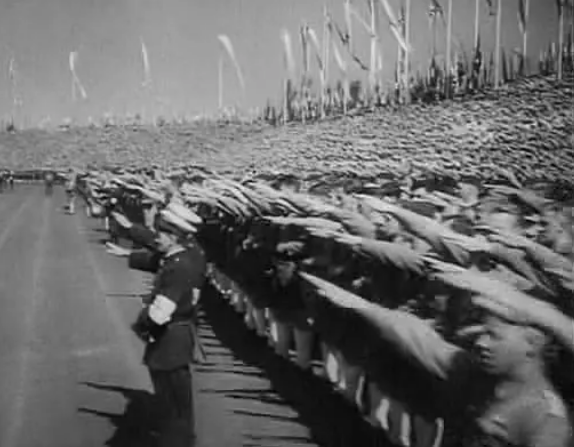 《意志的胜利》:水下摄影的首次运用 《意志的胜利》:水下摄影的首次运用