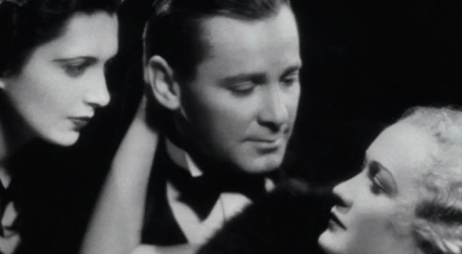 《天堂里的烦恼》：30年代初美国都市喜剧片的代表作之一