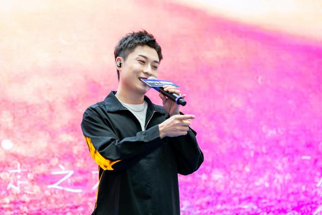 2022柏松郑州演唱会门票什么时候开售？