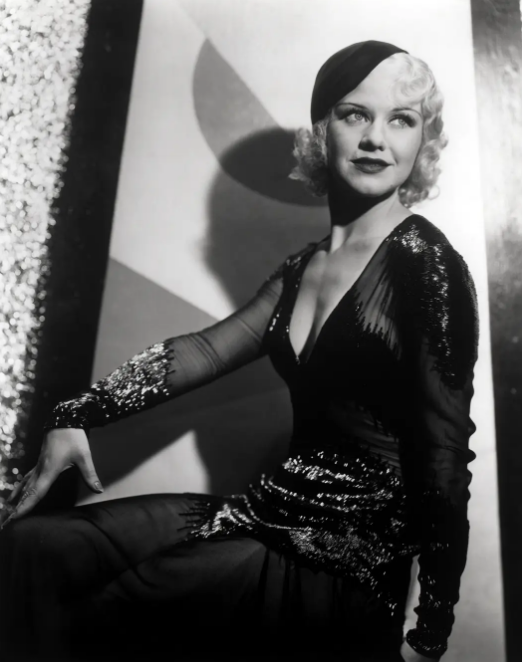 《1933年淘金女郎》：最现实主义的歌舞片