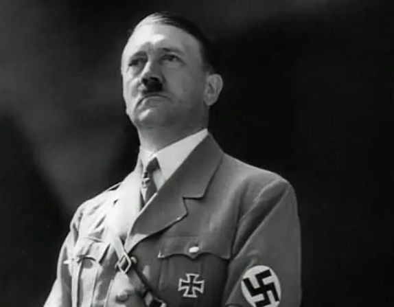 《意志的胜利》:水下摄影的首次运用 《意志的胜利》:水下摄影的首次运用