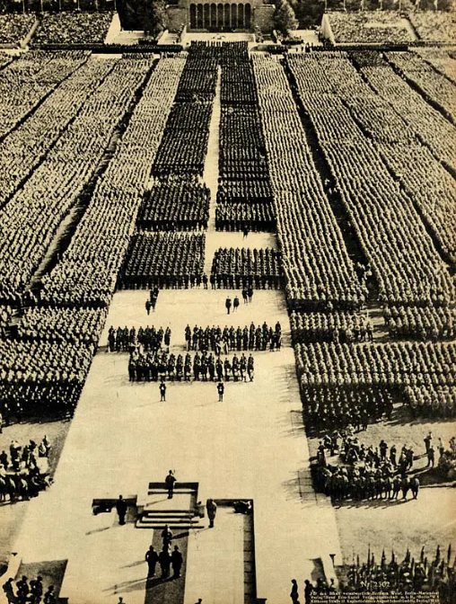 《意志的胜利》:水下摄影的首次运用 《意志的胜利》:水下摄影的首次运用