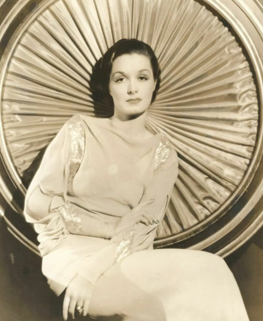 《我的高德弗里》:经典神经喜剧 《我的高德弗里》:经典神经喜剧