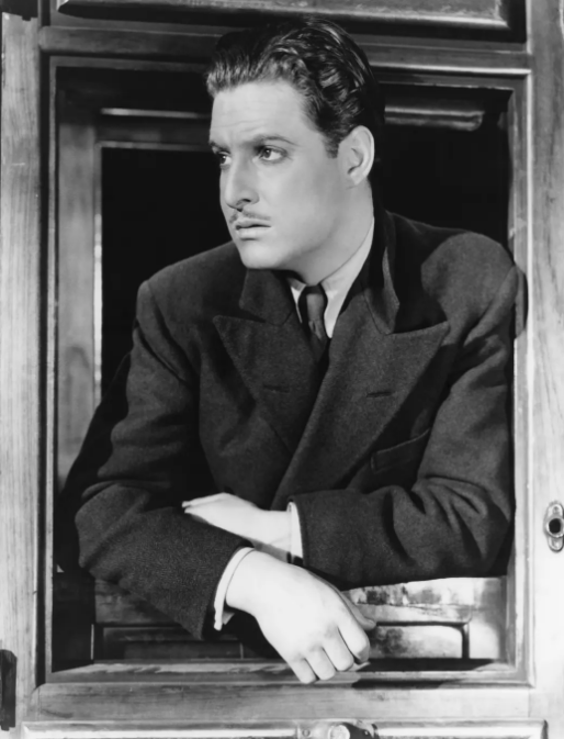 《三十九级台阶》:从制作悬念到英式幽默 《三十九级台阶》:从制作悬念到英式幽默