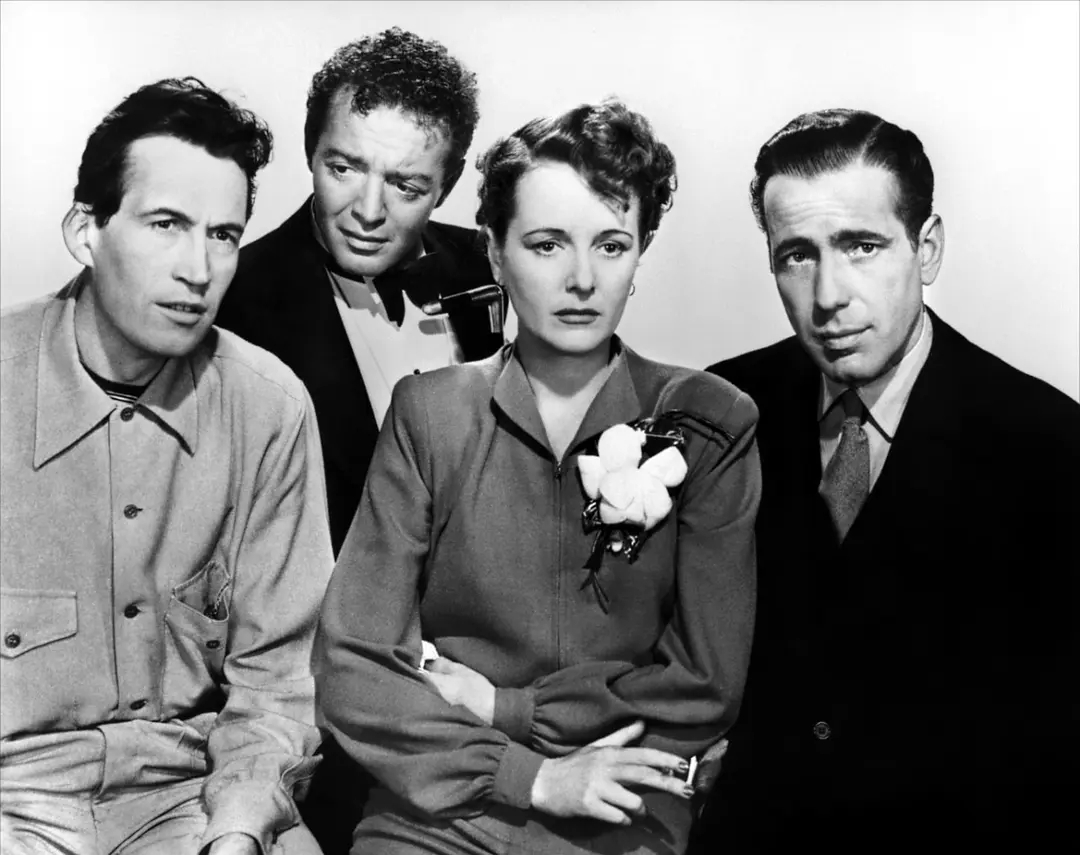 具有浪漫气质的黑帮电影：《马耳他之鹰》