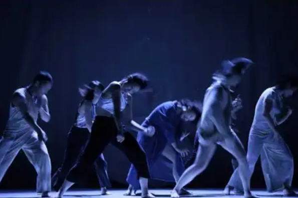 2021舞剧《摔在地上的世界》北京站时间、地点、门票价格