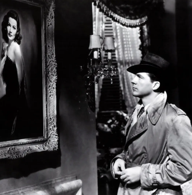 《罗娜秘记》：关于爱恋的两个教训