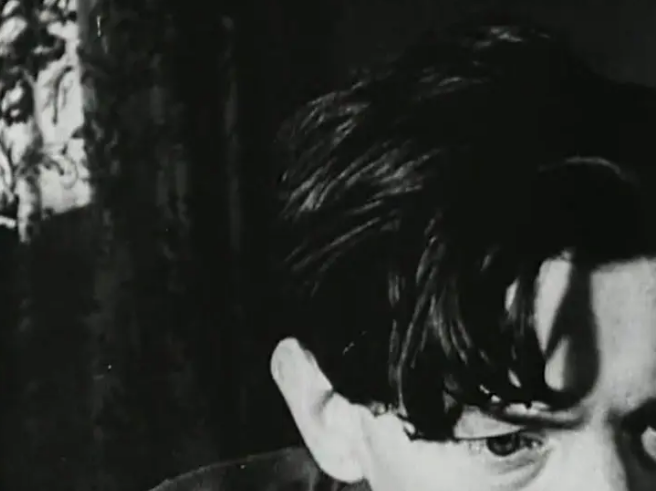 《午后的迷惘》：实验电影所展现的女性梦境