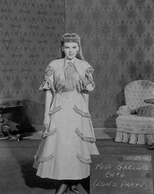 《相逢圣路易》：美式主旋律喜剧歌剧