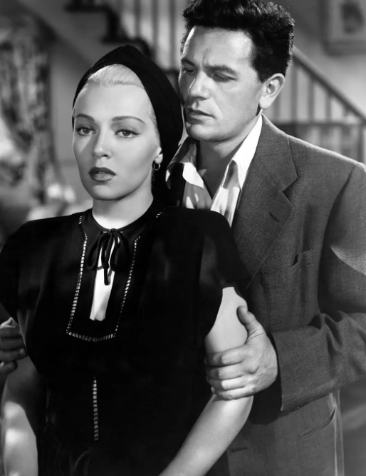 《邮差总按两次铃》：欲望留给观众的荧幕想象