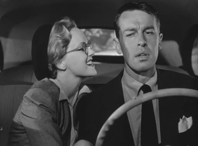 《枪疯》：黑色电影的独特风味